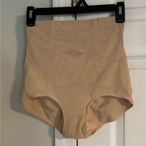 High-Waisted Women's Shapewear